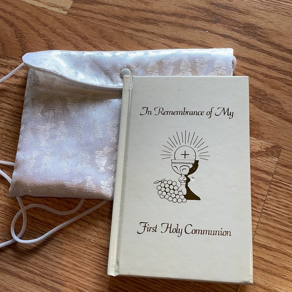 First Communion Bible and Rosary set - Picture 4 of 9